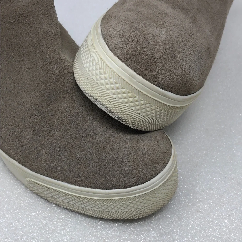 Steve Madden Wrangle Booties Suede Leather Gray Slip On Girls Size 7